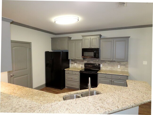 Building Photo - South Tyler-Whitehouse Schools!  Beautiful...
