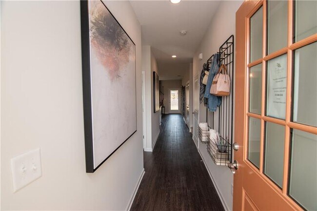 Building Photo - 59 Dawson Club Dr
