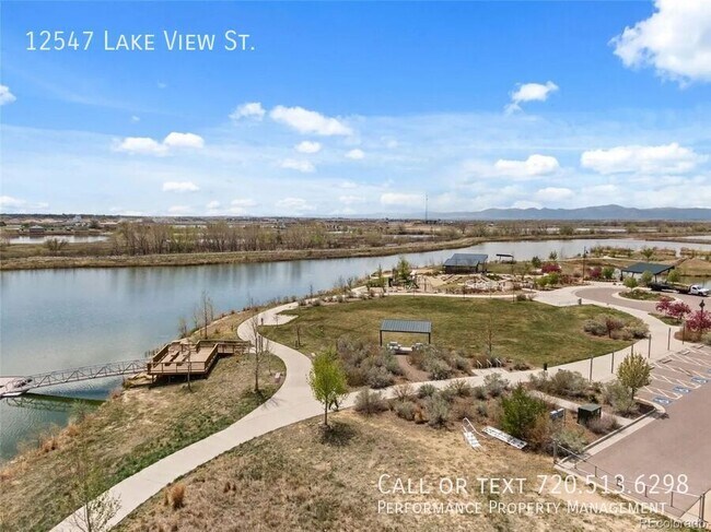 Building Photo - 12547 Lake View St