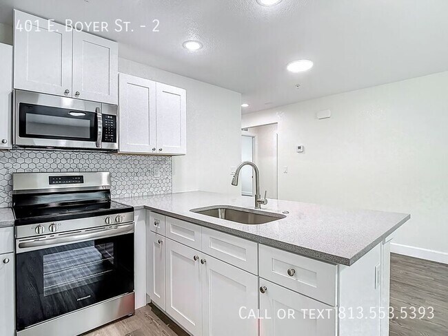 Building Photo - 401 E Boyer St