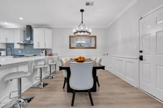 Building Photo - 37 Fells Dr