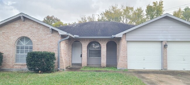 Building Photo - 10635 Tenneta Dr