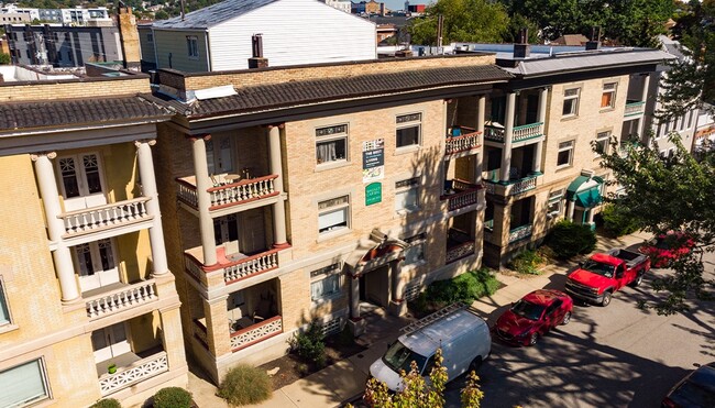 Building Photo - Holden Street Apartments