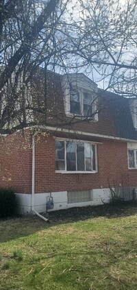 Building Photo - 200 Baldwin Ave