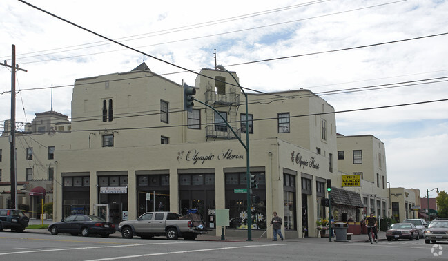 Building Photo - Alameda Hotel Apartments