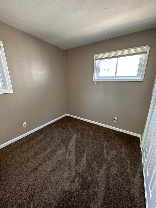 Building Photo - 24332 Bolam Ave