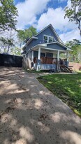 Building Photo - 3858 E 62nd St