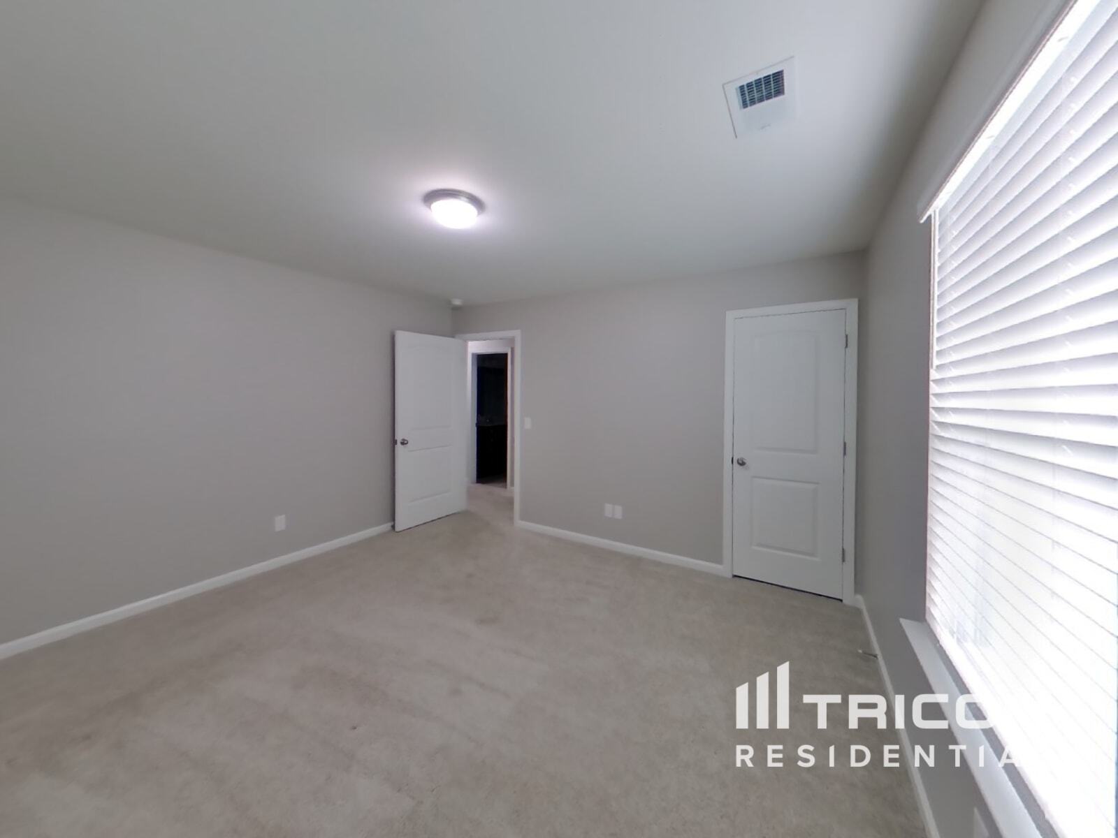Building Photo - 308 Savannah Hills Dr