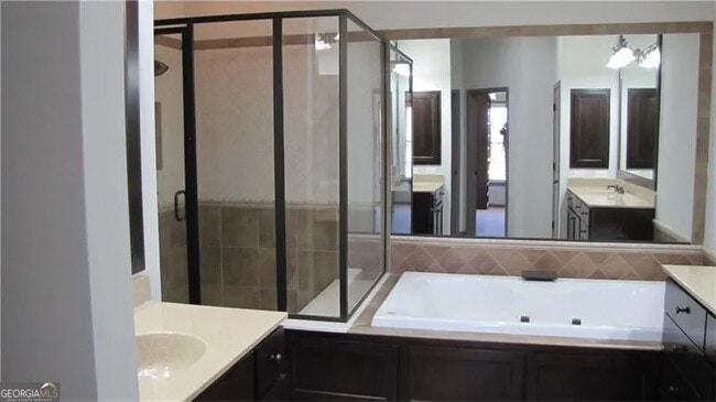 Building Photo - 6556 Bennington Bluff Ct