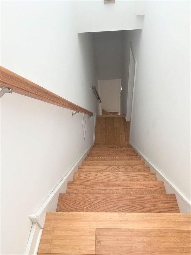 Building Photo - House for Rent in Fishtown