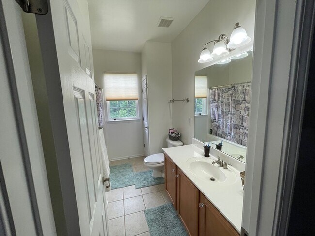 Building Photo - 9709 Glenburn Ln