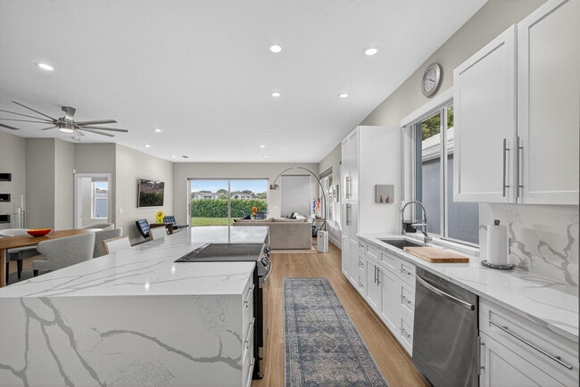 Building Photo - 945 Bear Island Cir