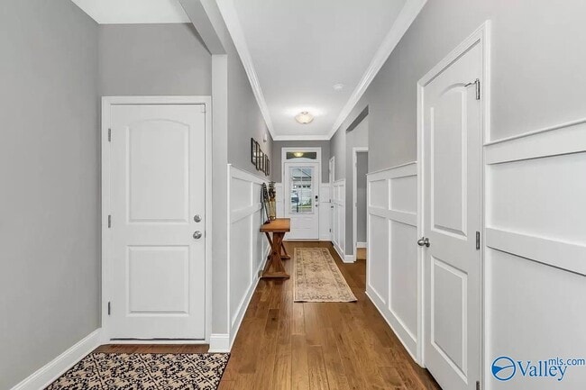 Building Photo - 8651 Segers Trail Loop