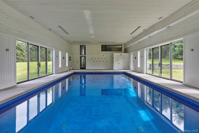 Building Photo - 107 Cold Spring Rd