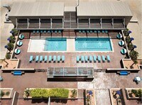 Building Photo - 420 W 3rd St