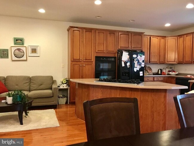 Primary Photo - 25830 Turlough Terrace