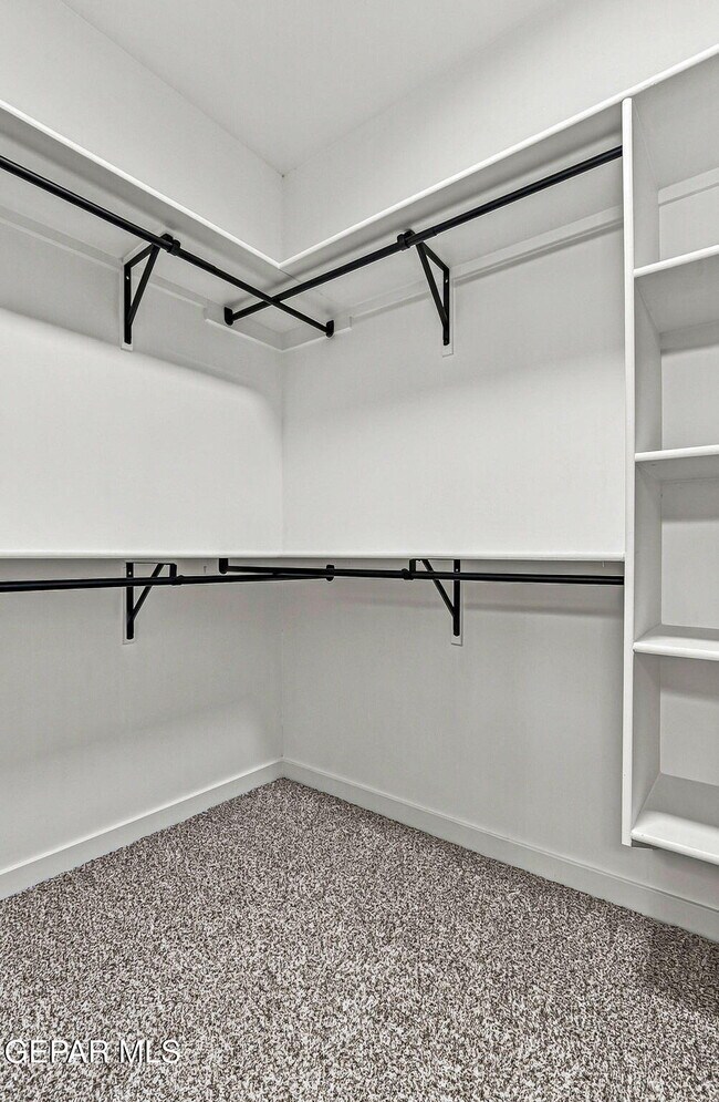 Building Photo - 13909 Paseo Perlas Dr