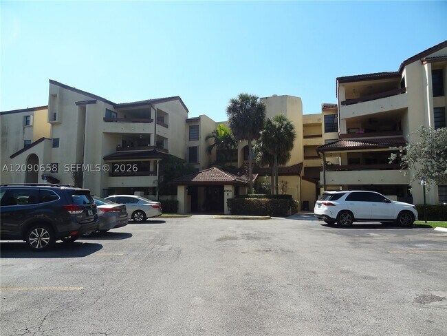 Building Photo - 8850 SW 123rd Ct