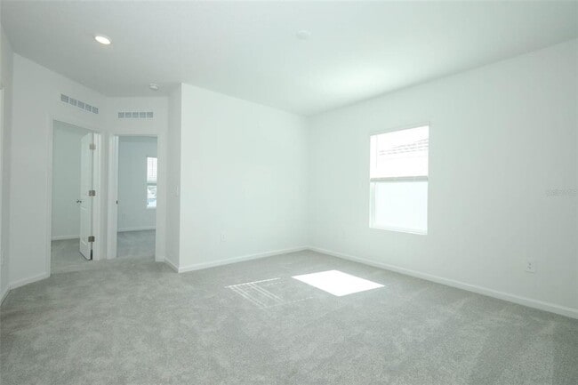 Building Photo - 2618 Skyline Lp