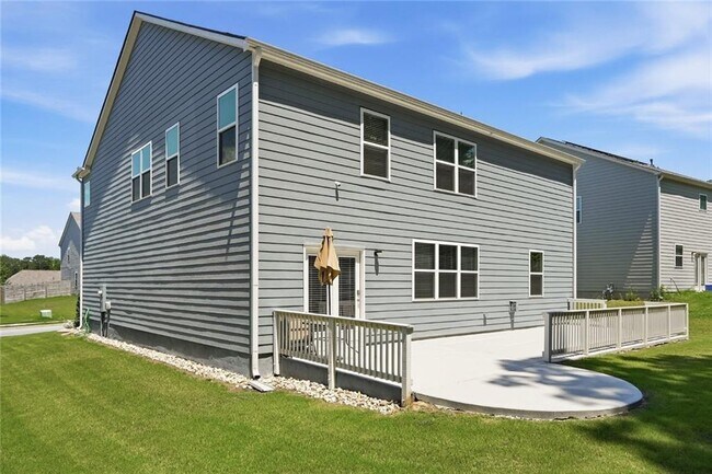 Building Photo - 1007 Sly Fox Run