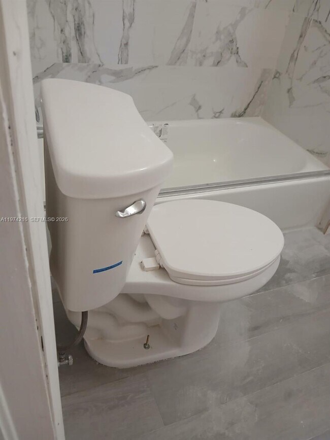 Building Photo - 709 NW 1st St