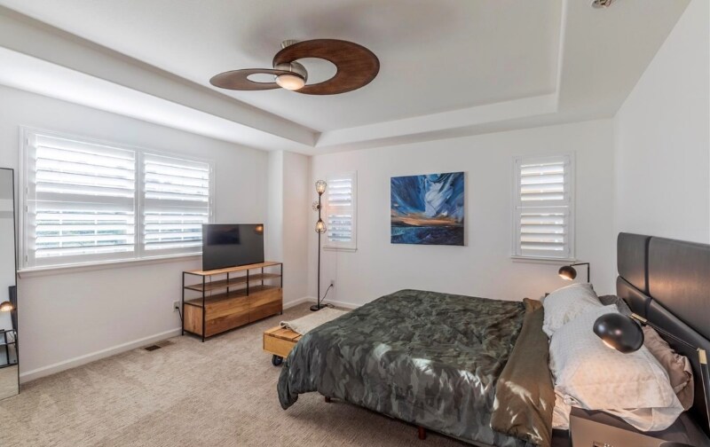 Building Photo - 651 Tiger Lily Way