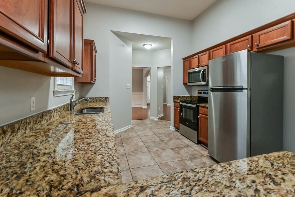 Building Photo - 2174 Berry Bush Ln