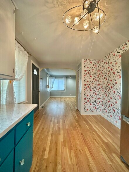 Building Photo - 5584 S Datura St