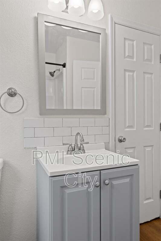 Building Photo - 3919 Weldon Dr