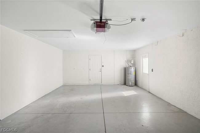 Building Photo - 21768 Brixham Run Loop