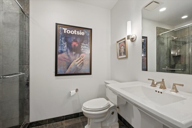 Building Photo - 401 N Wabash Ave