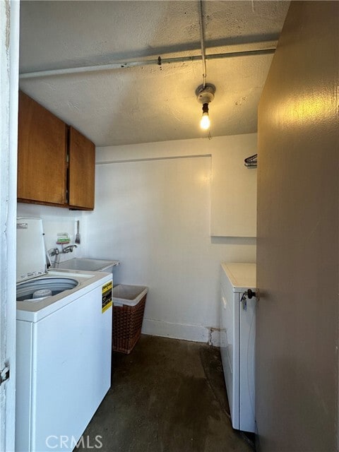 Building Photo - 206 Cliff Dr