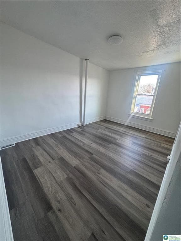 Building Photo - 517 N Elliger St