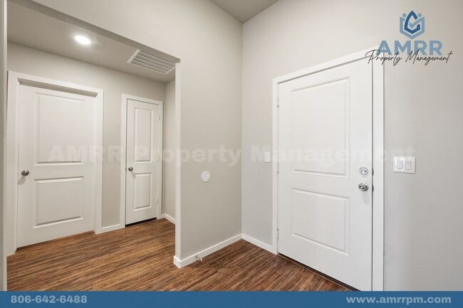 Building Photo - 4 Bedroom Home In Frenship ISD