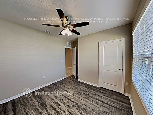 Building Photo - 34328 Jasper Stone Dr