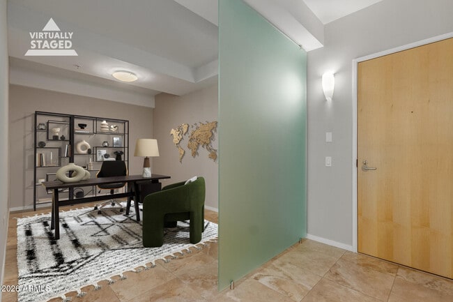 Building Photo - 7117 E Rancho Vista Dr