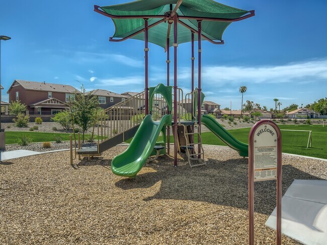 Building Photo - 670 W Laredo Ave