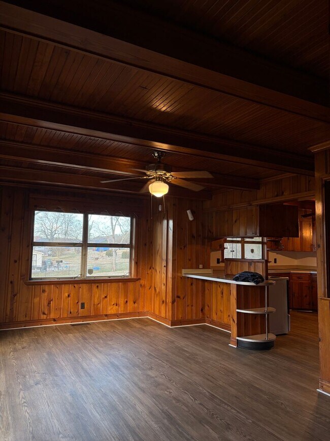 Building Photo - 1708 Arlington Ave