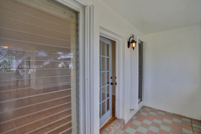 Building Photo - 47 Sidonia Ave