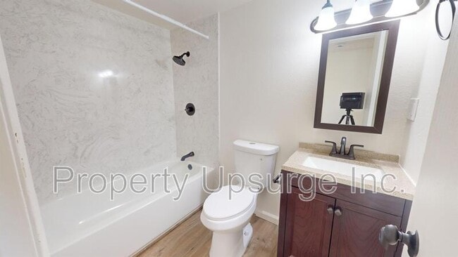 Building Photo - 3717 St Nicholas Ave