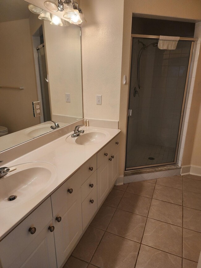 Building Photo - 170 Portside Ave