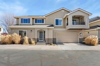 Building Photo - 5151 Boardwalk Dr