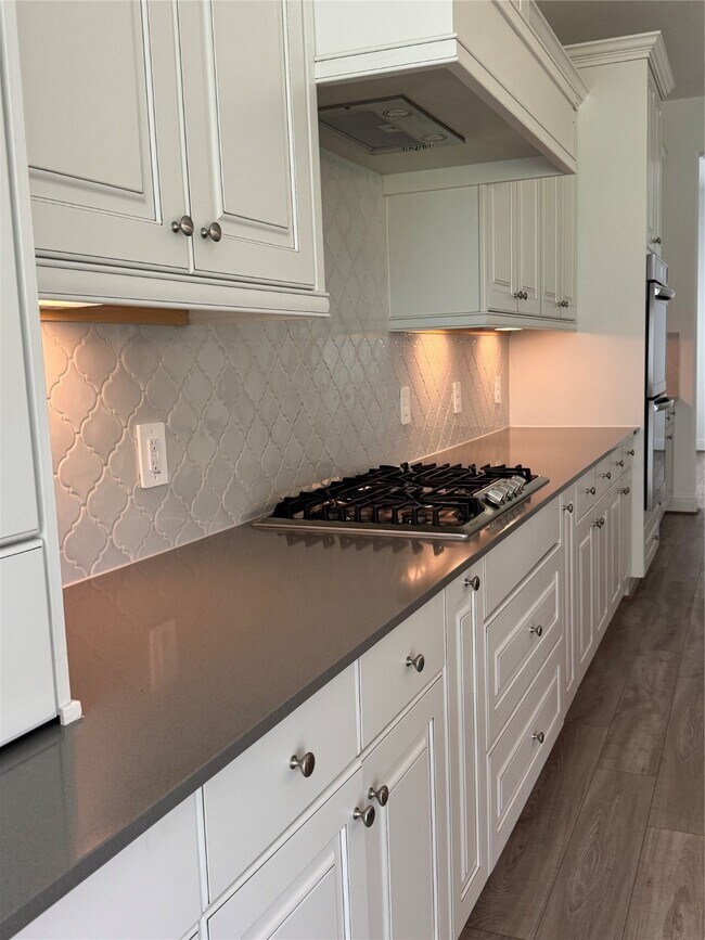 Building Photo - 1215 Tallow Park Ln