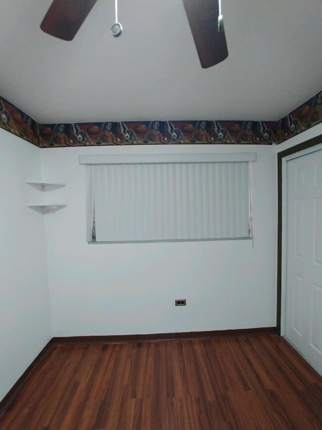 Building Photo - 2606 Alcazar Dr