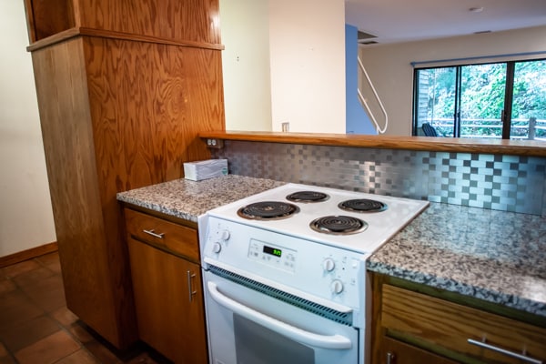Building Photo - Townhome on Longview