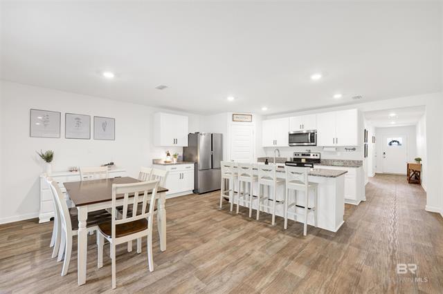 Building Photo - 11113 Elemis Dr