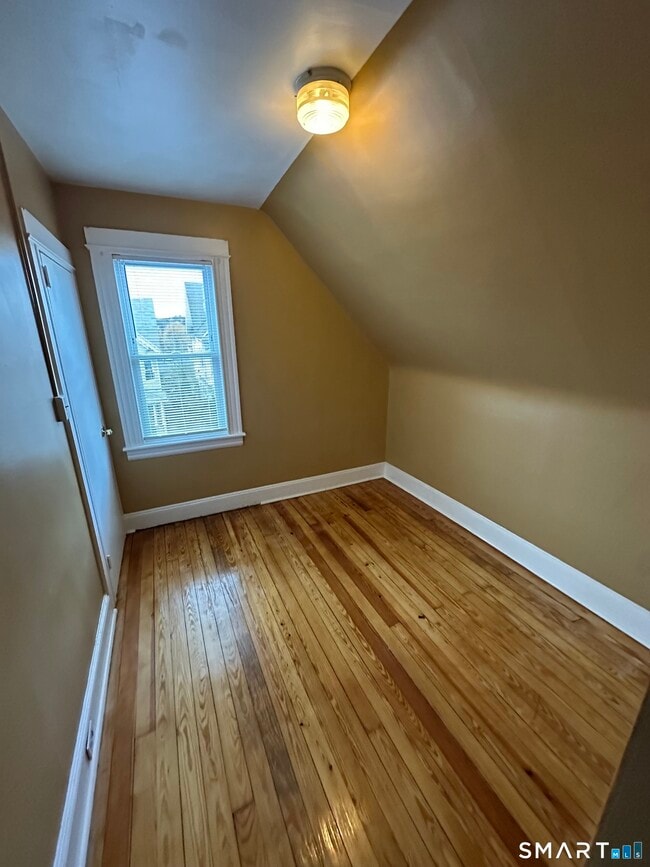 Building Photo - 205 French St