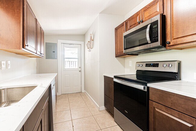 Building Photo - Coastal Charm Meets Modern Comfort – Water...