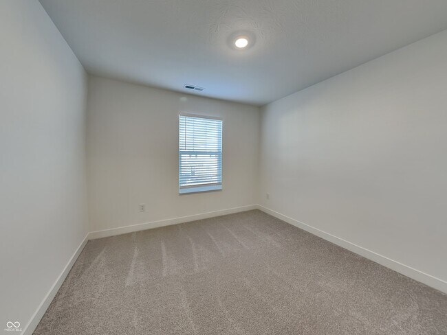 Building Photo - 11831 Moorfield Ln