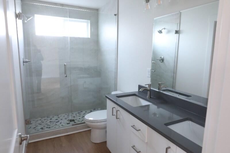 Building Photo - 12907 SE Ridgecrest Rd